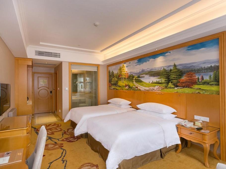 Vienna Hotel Guangzhou Beijing Road Exterior photo