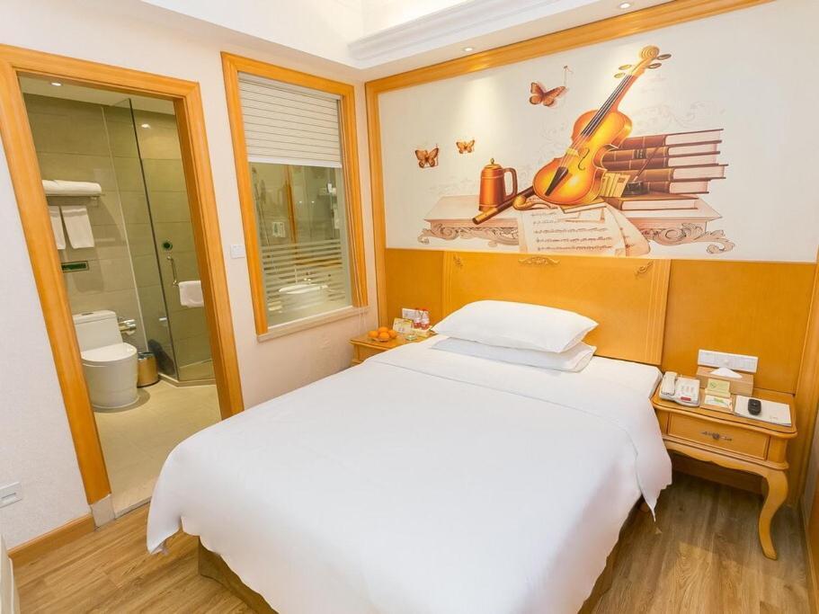 Vienna Hotel Guangzhou Beijing Road Exterior photo